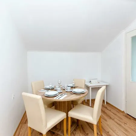 House Alka